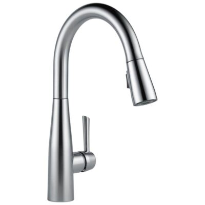 Delta Faucet Essa® Single Handle Pull-Down Kitchen Faucet
