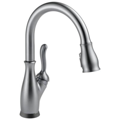 Delta Faucet Leland® Single Handle Pull-Down Kitchen Faucet with Touch2O® and ShieldSpray® Technologies