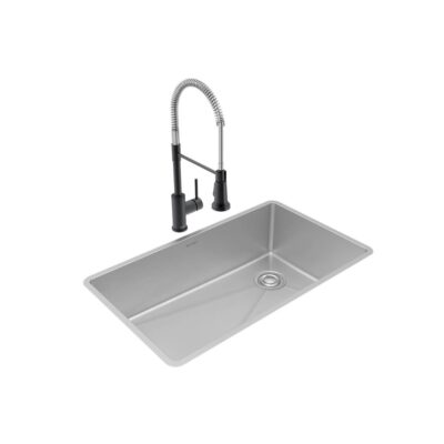 Elkay Crosstown 18 Gauge Stainless Steel 31-1/2'' x 18-1/2'' x 9'', Single Bowl Undermount Sink, Faucet & Drain Kit