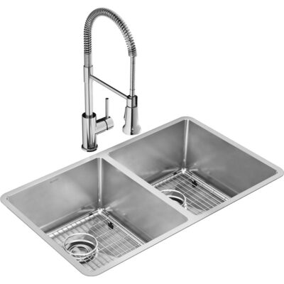 Elkay 18 Gauge Stainless Steel 31.5'' x 18.5'' x 9'' 50/50 Double Bowl Undermount Kit with Faucet