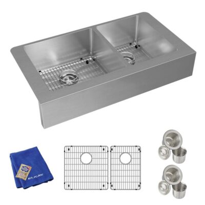 Elkay Crosstown 18 Gauge Stainless Steel 35-7/8'' x 20-1/4'' x 9'' 60/40 Double Bowl Farmhouse Sink Kit