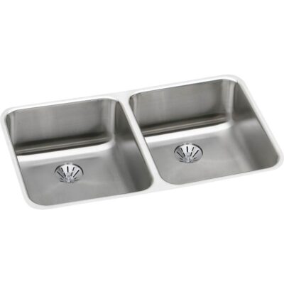 Elkay 18 Gauge Stainless Steel 30.75'' x 18.5'' x 4.375'' Double Bowl Undermount Kitchen Sink Kit