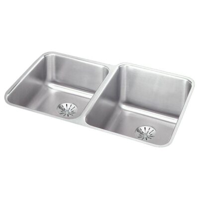 Elkay 18 Gauge Stainless Steel 31.25'' x 20.5'' x 9.875'' Double Bowl Undermount Kitchen Sink Kit