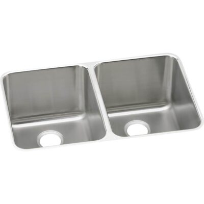 Elkay 18 Gauge Stainless Steel 31.25'' x 20'' x 7.875'' Double Bowl Undermount Kitchen Sink